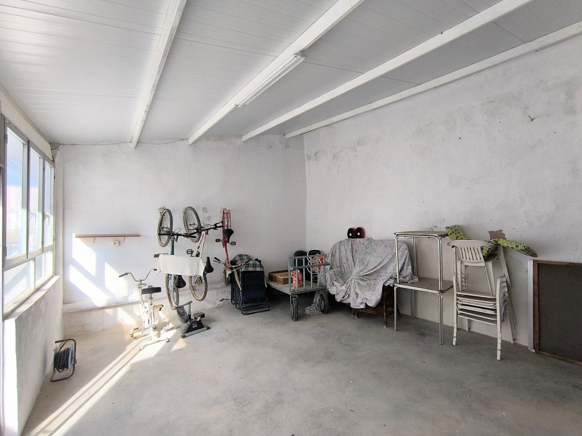 Finca - Cortijo te koop in Villena | 7 slaapkamers H5517145