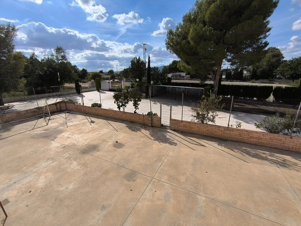 Finca - Cortijo te koop in Villena | 7 slaapkamers H5517145