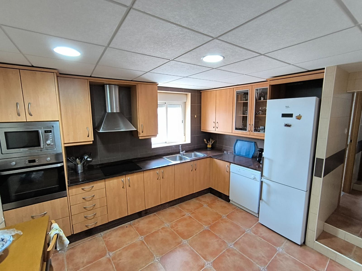 Finca - Cortijo te koop in Villena | 7 slaapkamers H5517145