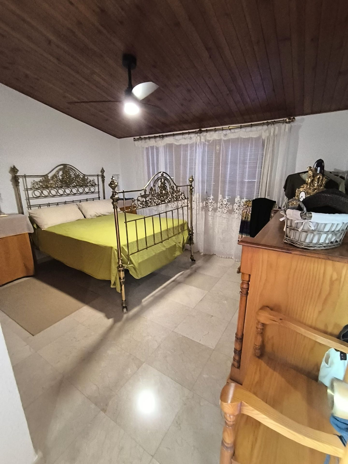 Huis te koop in Villena | 5 slaapkamers H5528785
