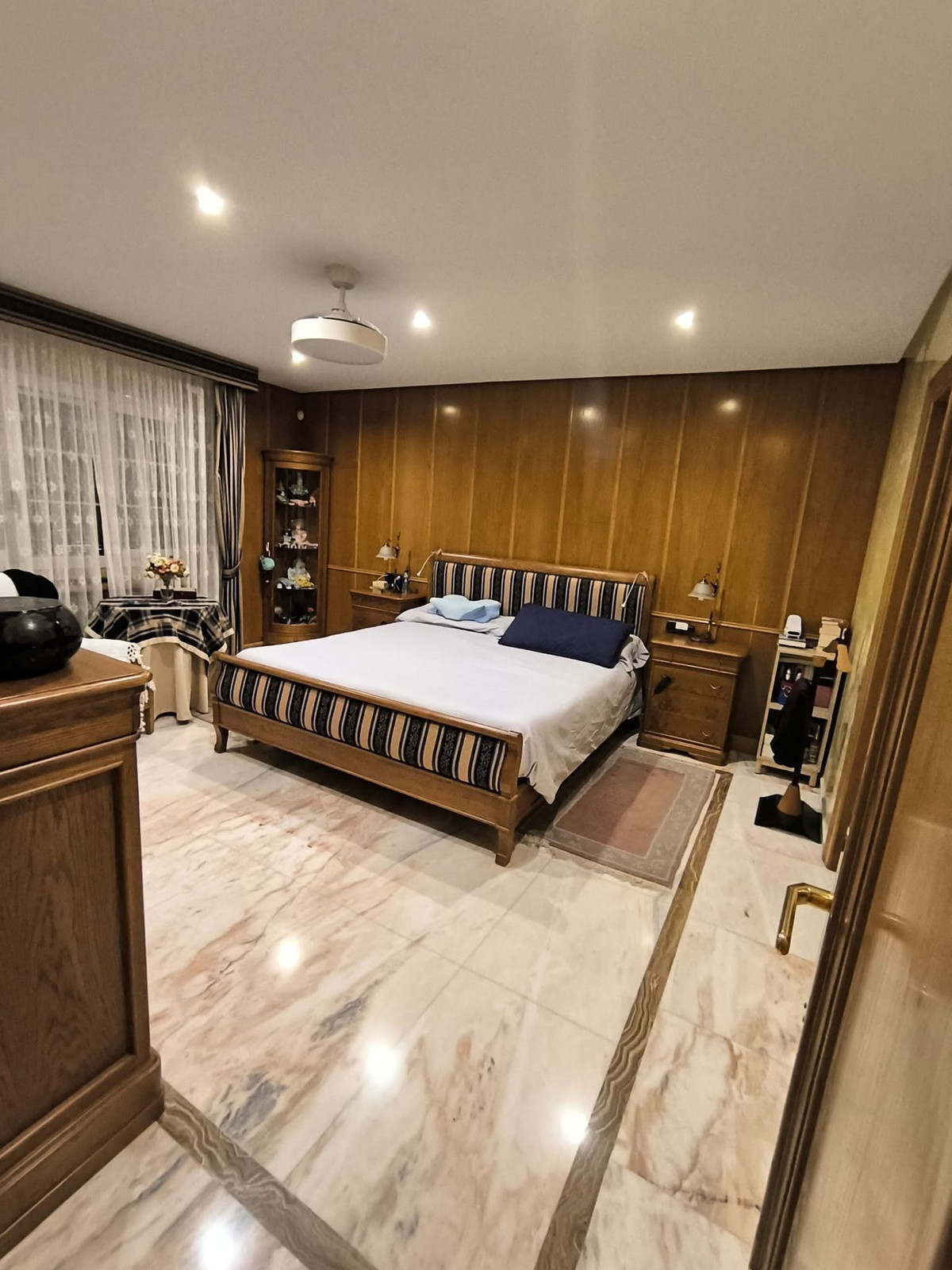 Huis te koop in Villena | 5 slaapkamers H5528785