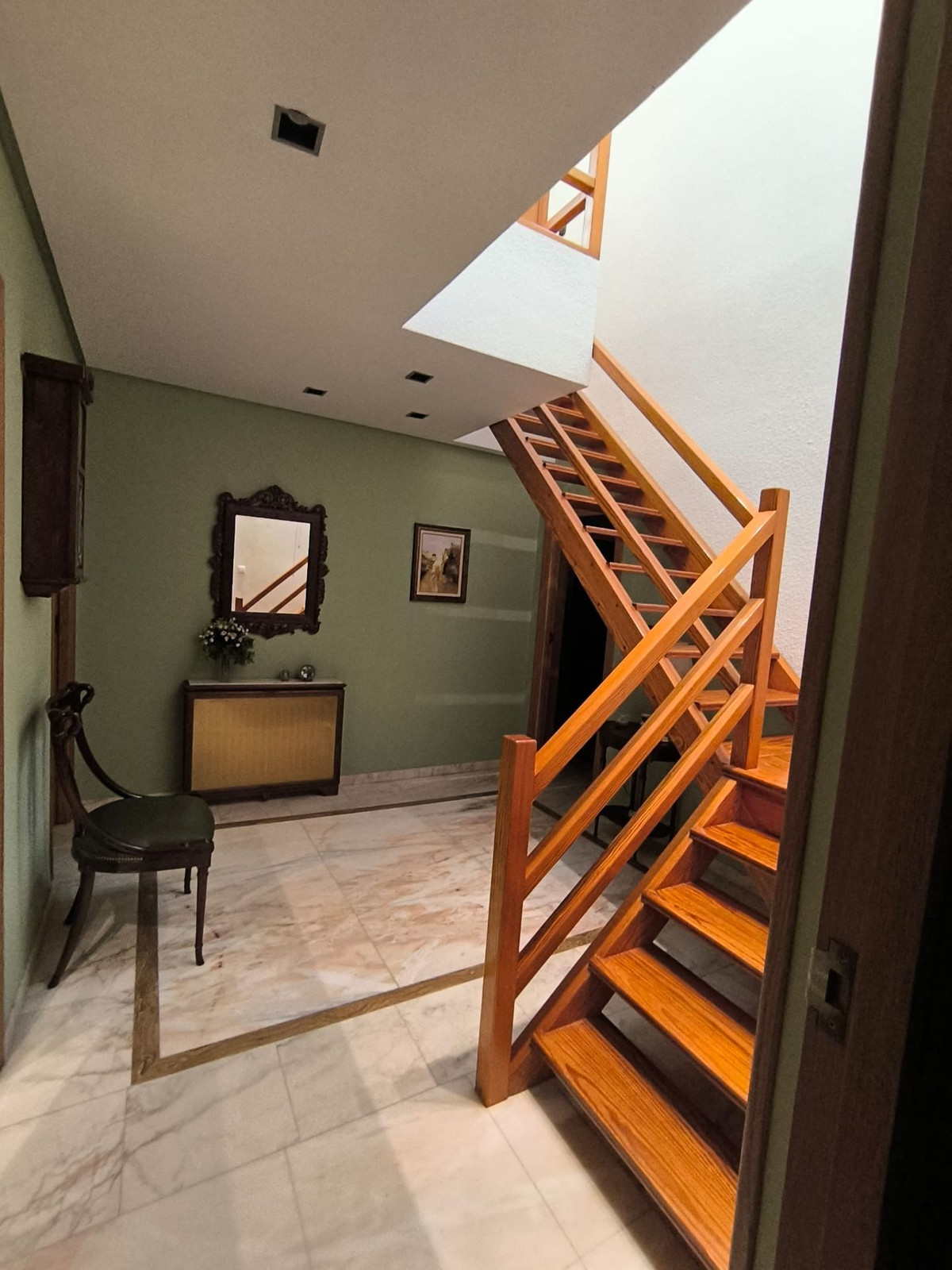 Huis te koop in Villena | 5 slaapkamers H5528785