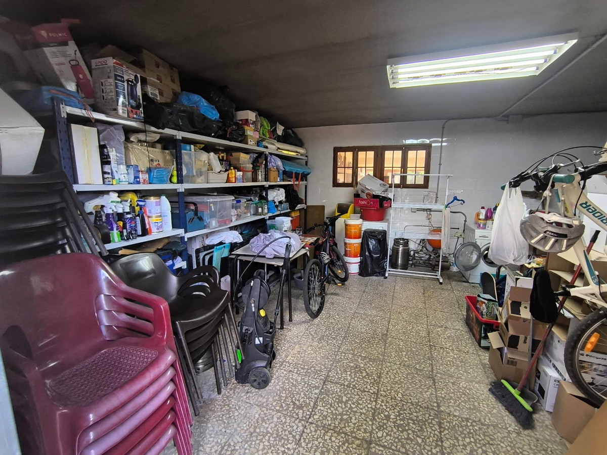 Huis te koop in Villena | 5 slaapkamers H5528785