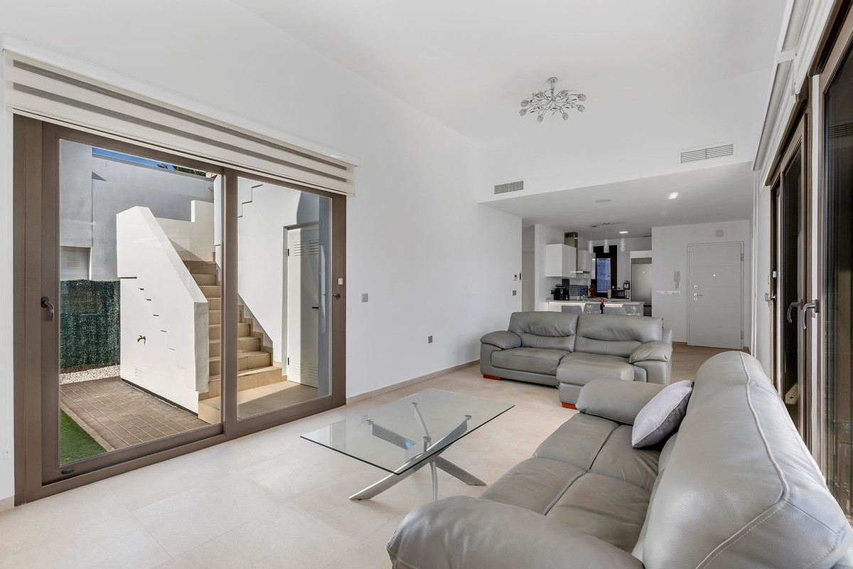 Huis te koop in Vista Bella Golf | 3 slaapkamers H5297743