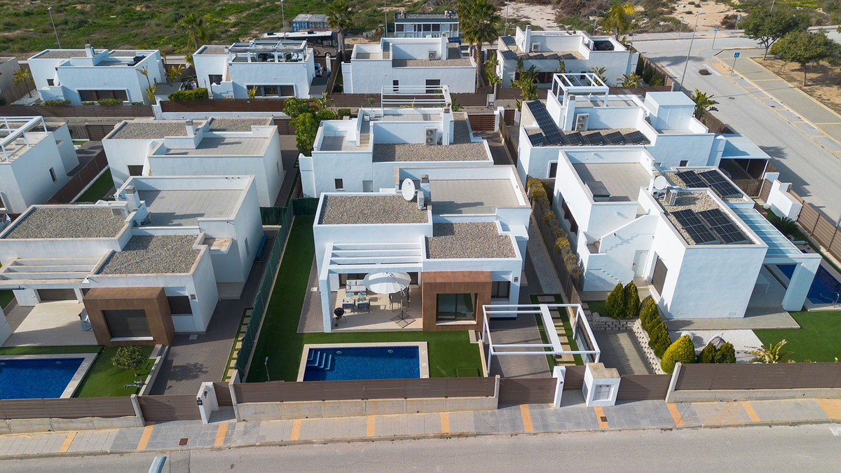 Huis te koop in Vista Bella Golf | 3 slaapkamers H5297743