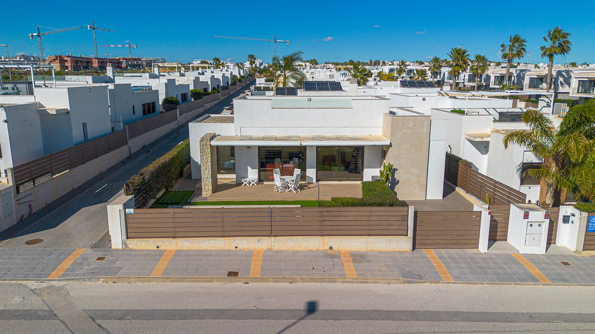 Huis te koop in Vista Bella Golf | 3 slaapkamers H5311033