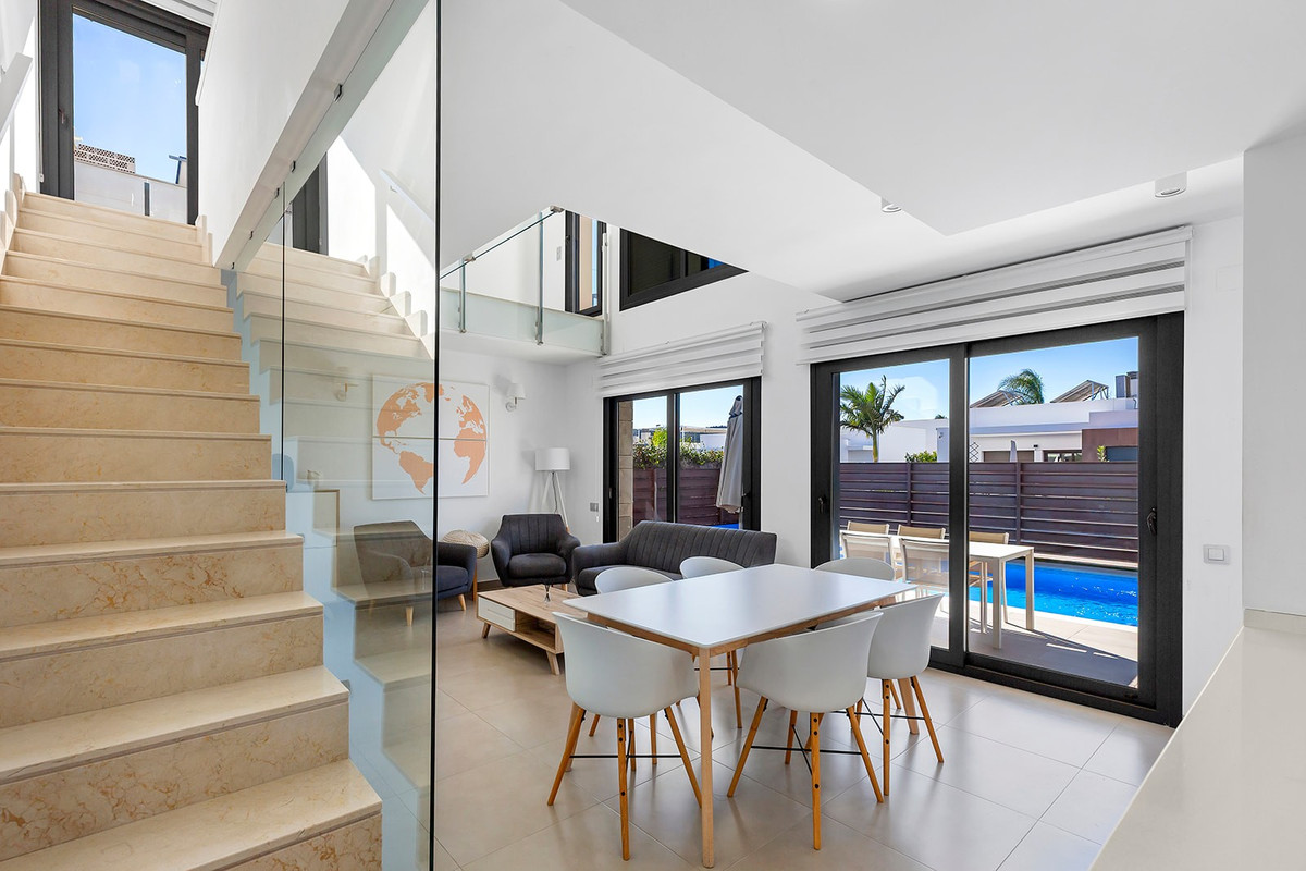 Huis te koop in Vista Bella Golf | 3 slaapkamers H5311042