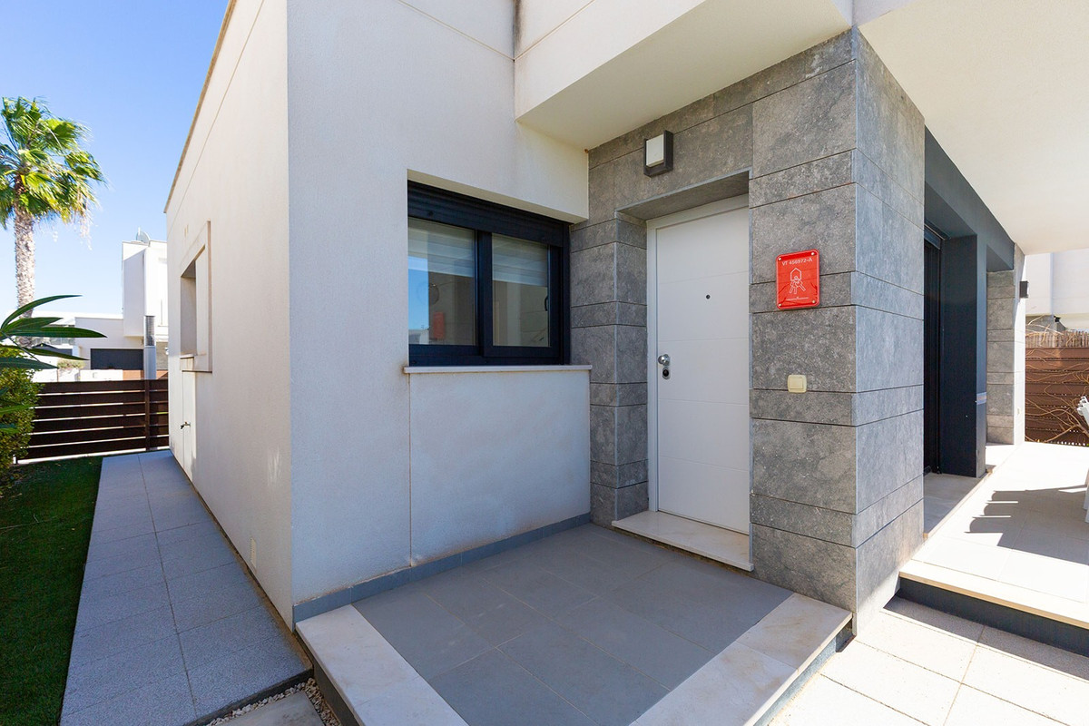 Huis te koop in Vista Bella Golf | 3 slaapkamers H5311042