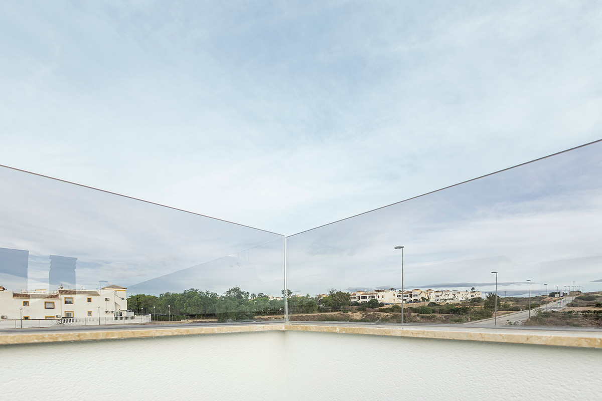 Property main view 102