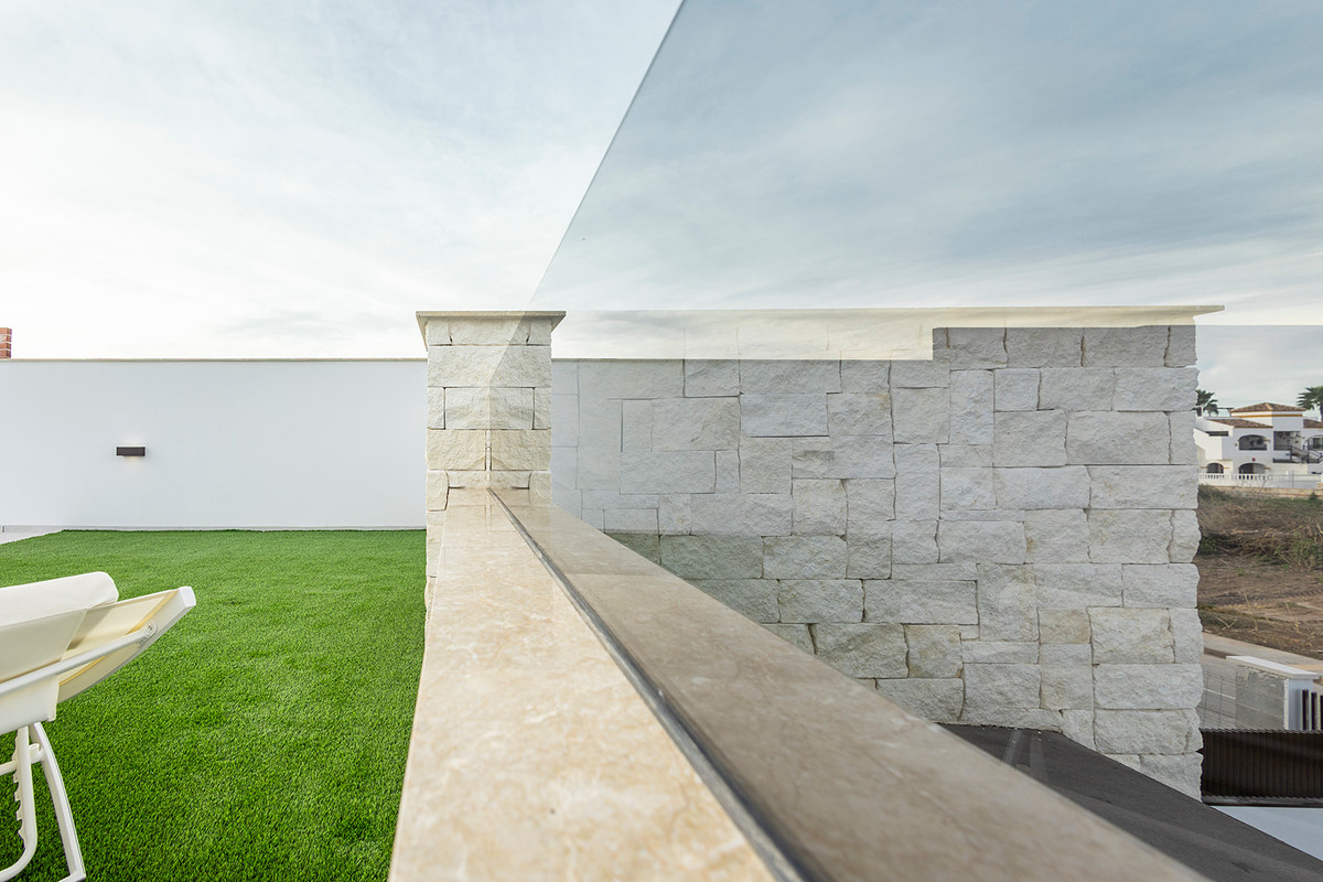 Property main view 106