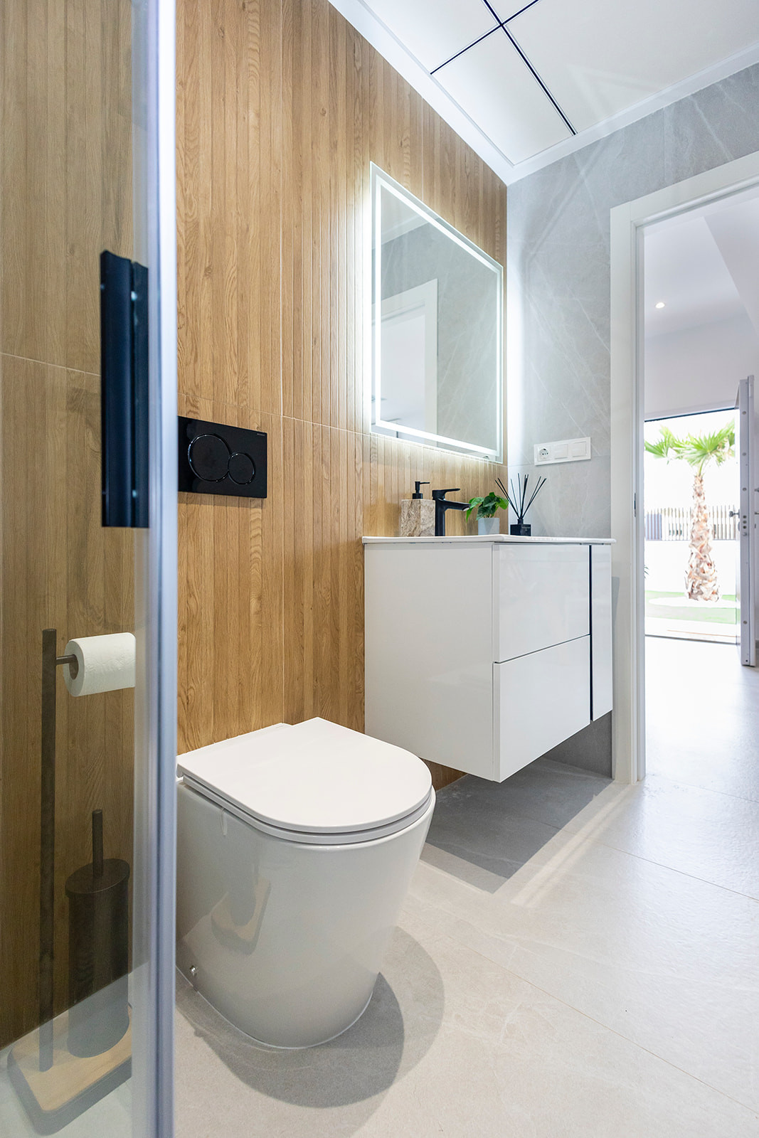 Property main view 166