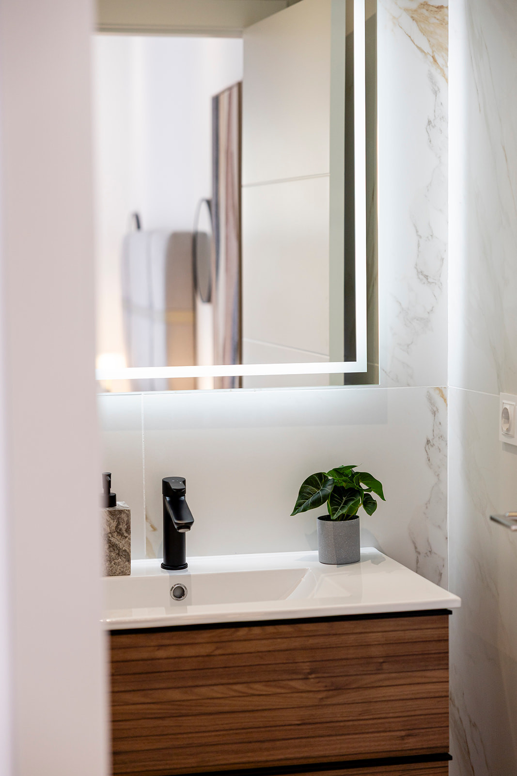 Property main view 82