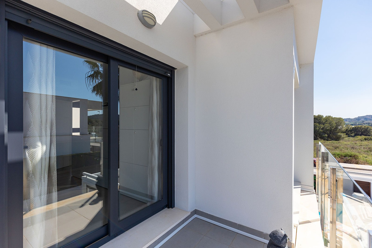 Property main view 38