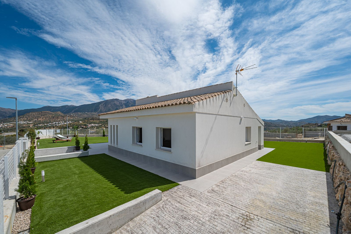 Vrijstaande Villa in Viñuela-36