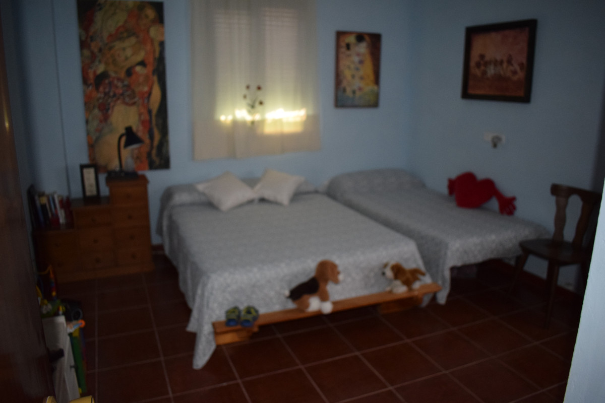 Huis te koop in Vélez-Málaga | 4 slaapkamers H3467848