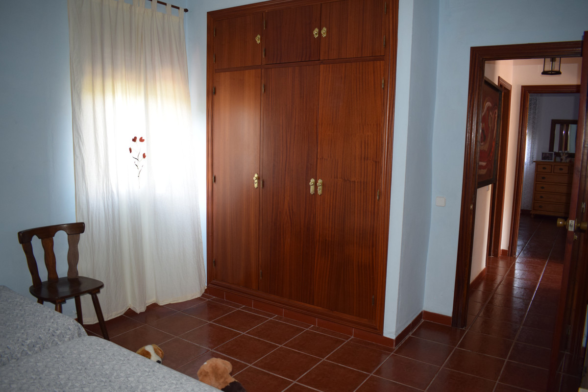 Huis te koop in Vélez-Málaga | 4 slaapkamers H3467848
