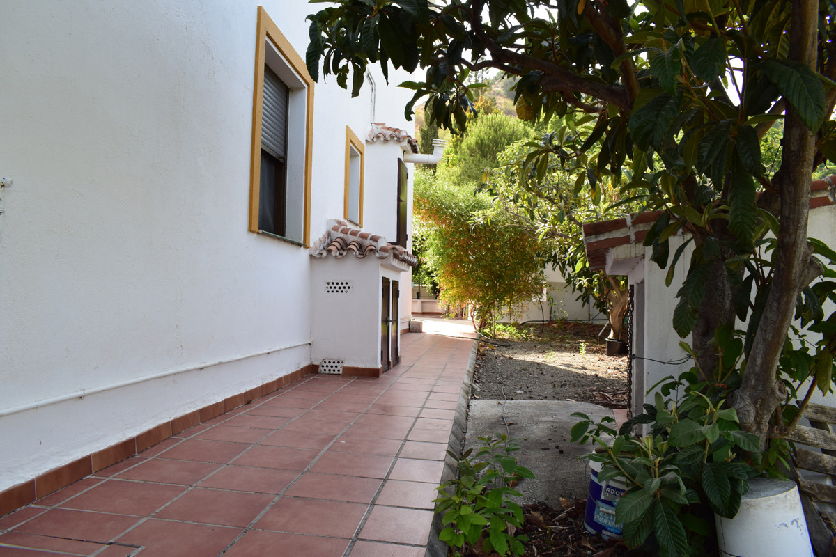 Huis te koop in Vélez-Málaga | 4 slaapkamers H3467848