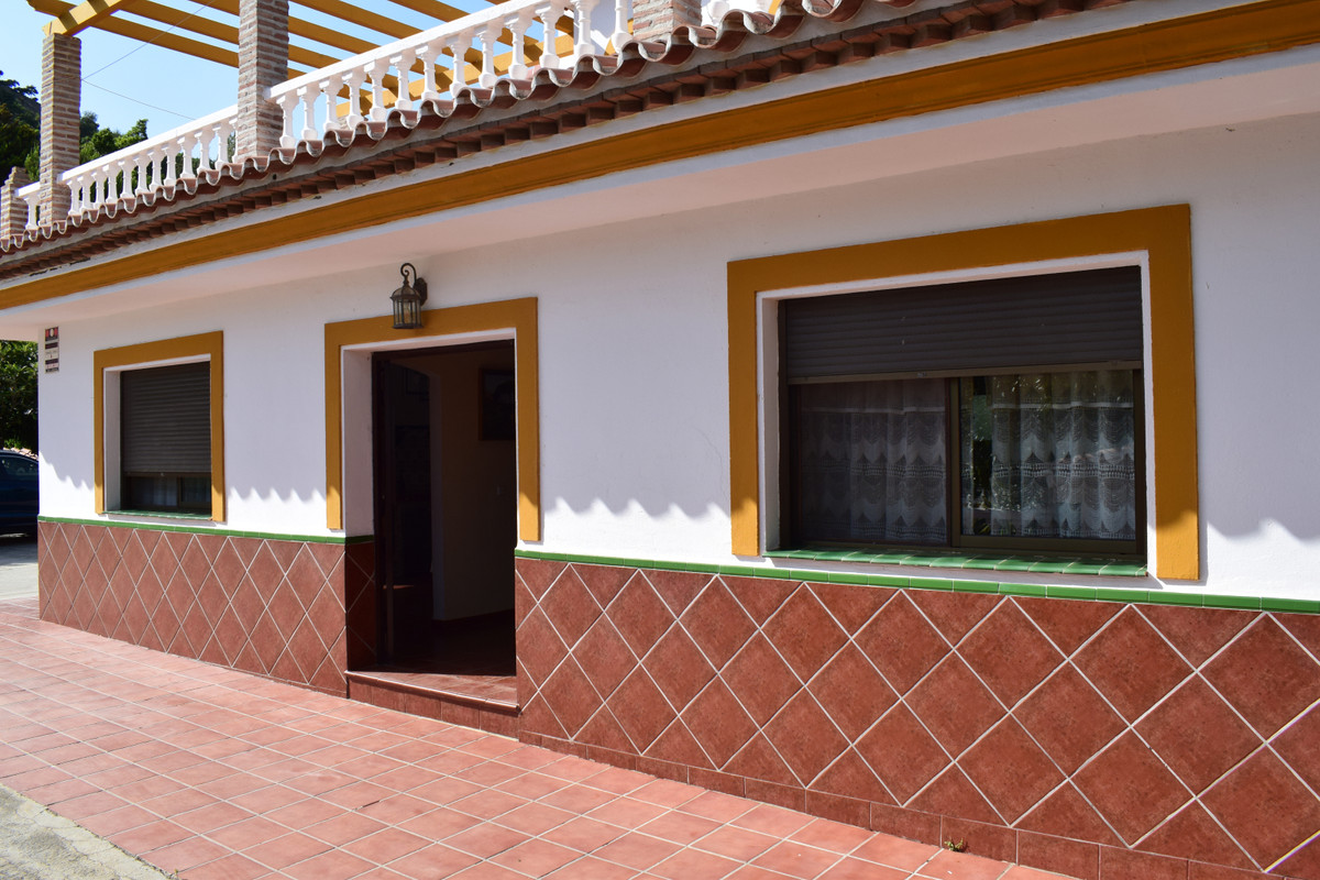 Huis te koop in Vélez-Málaga | 4 slaapkamers H3467848