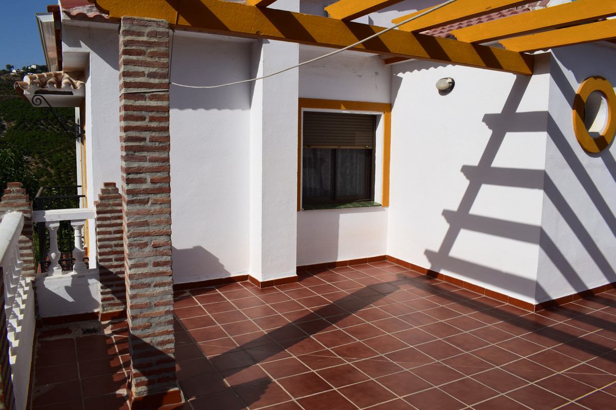 Huis te koop in Vélez-Málaga | 4 slaapkamers H3467848