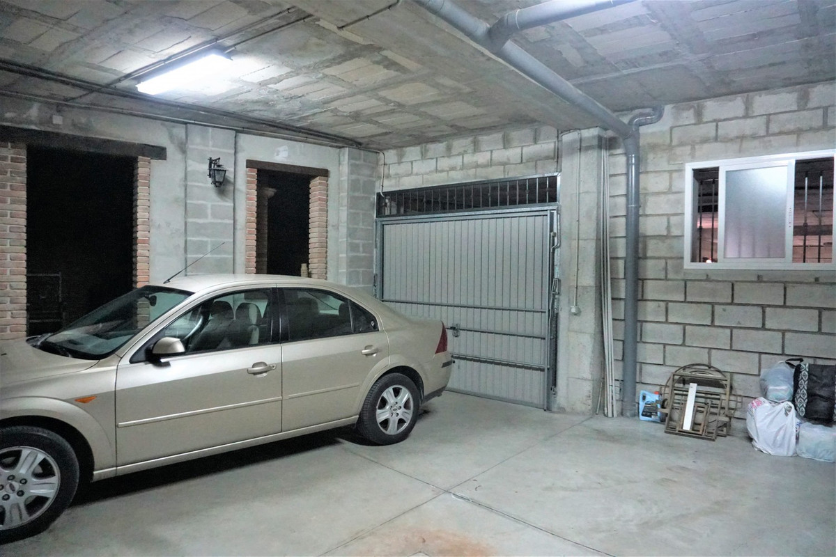 Property main view 40