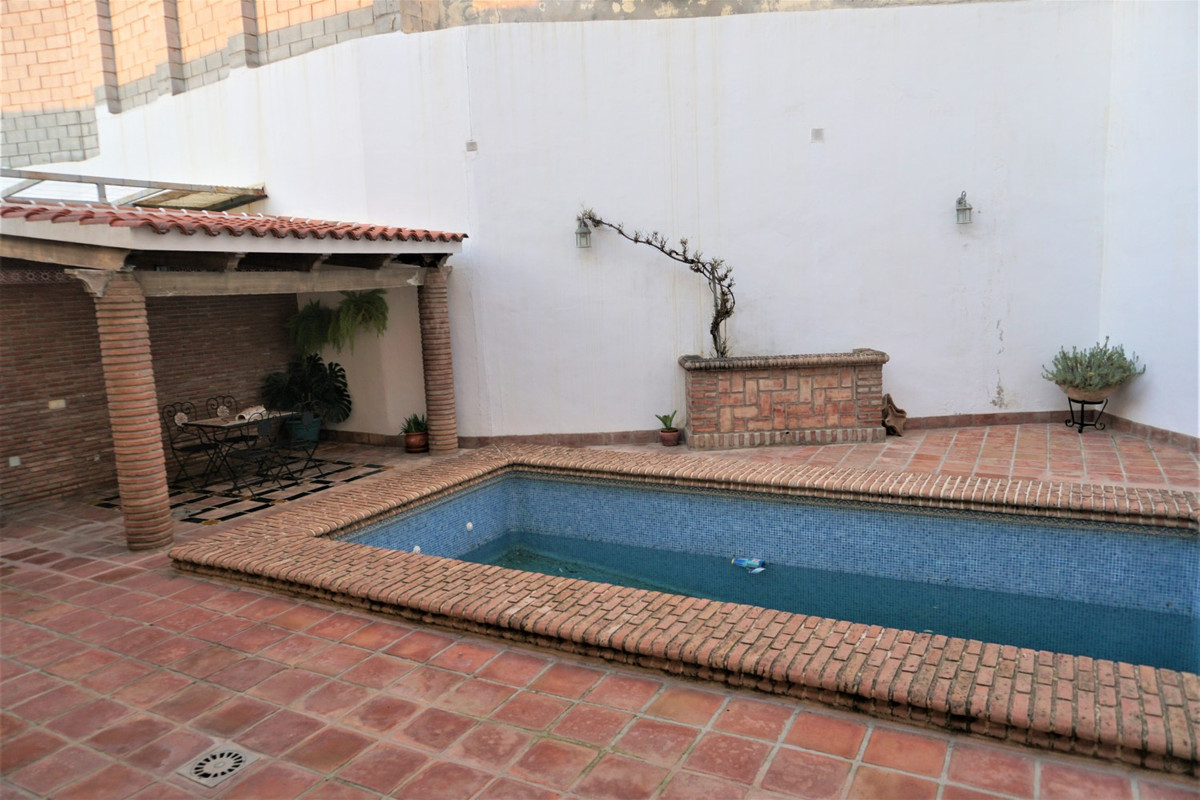 Property main view 42