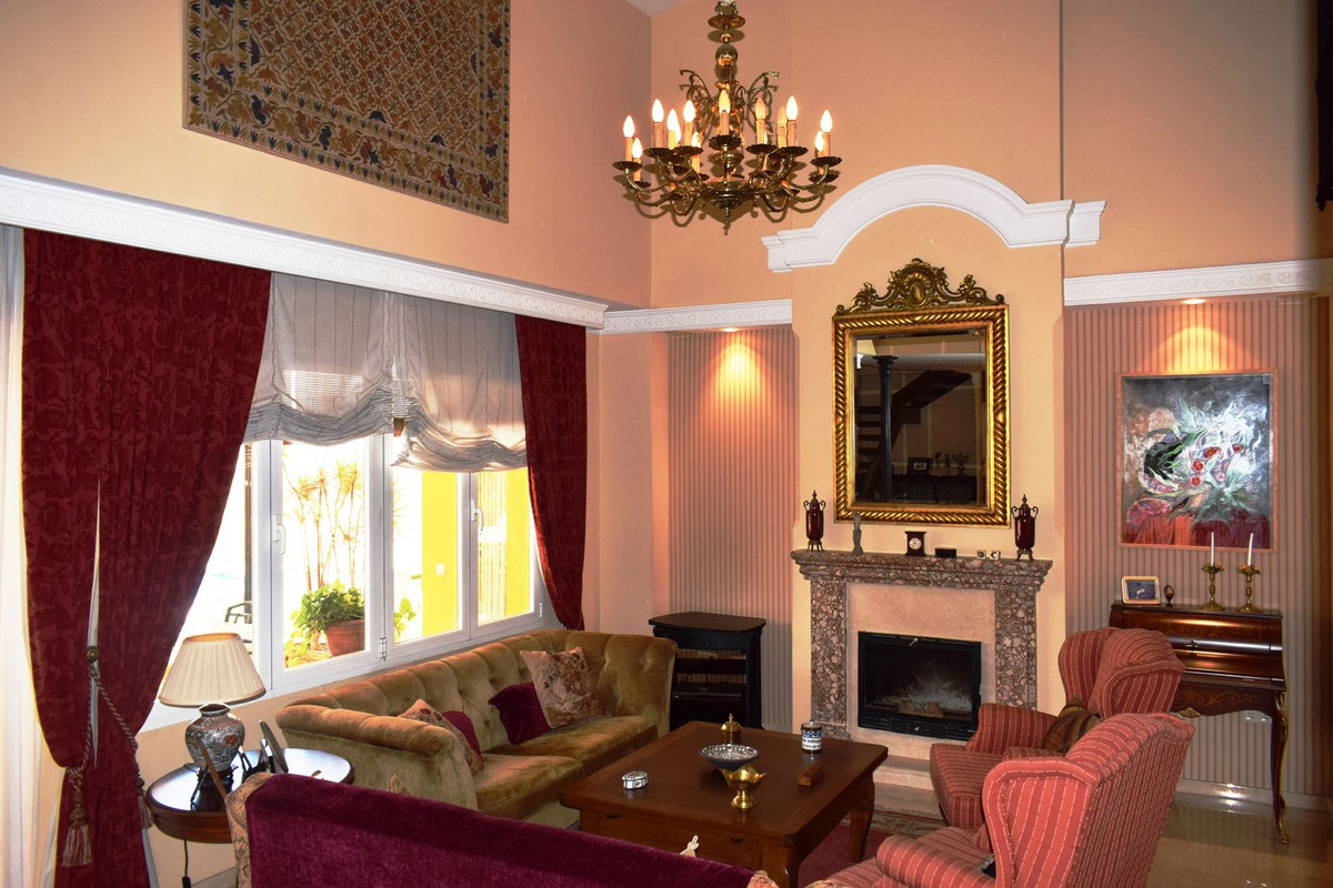 Stadspaleis te koop in Vélez-Málaga | 4 slaapkamers H4095421
