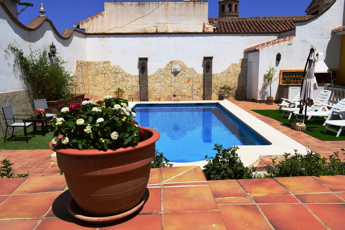 Stadspaleis te koop in Vélez-Málaga | 4 slaapkamers H4095421