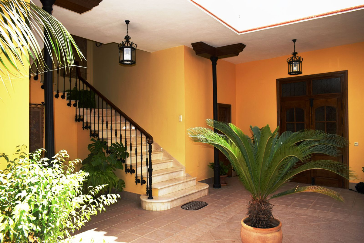 Stadspaleis te koop in Vélez-Málaga | 4 slaapkamers H4095421