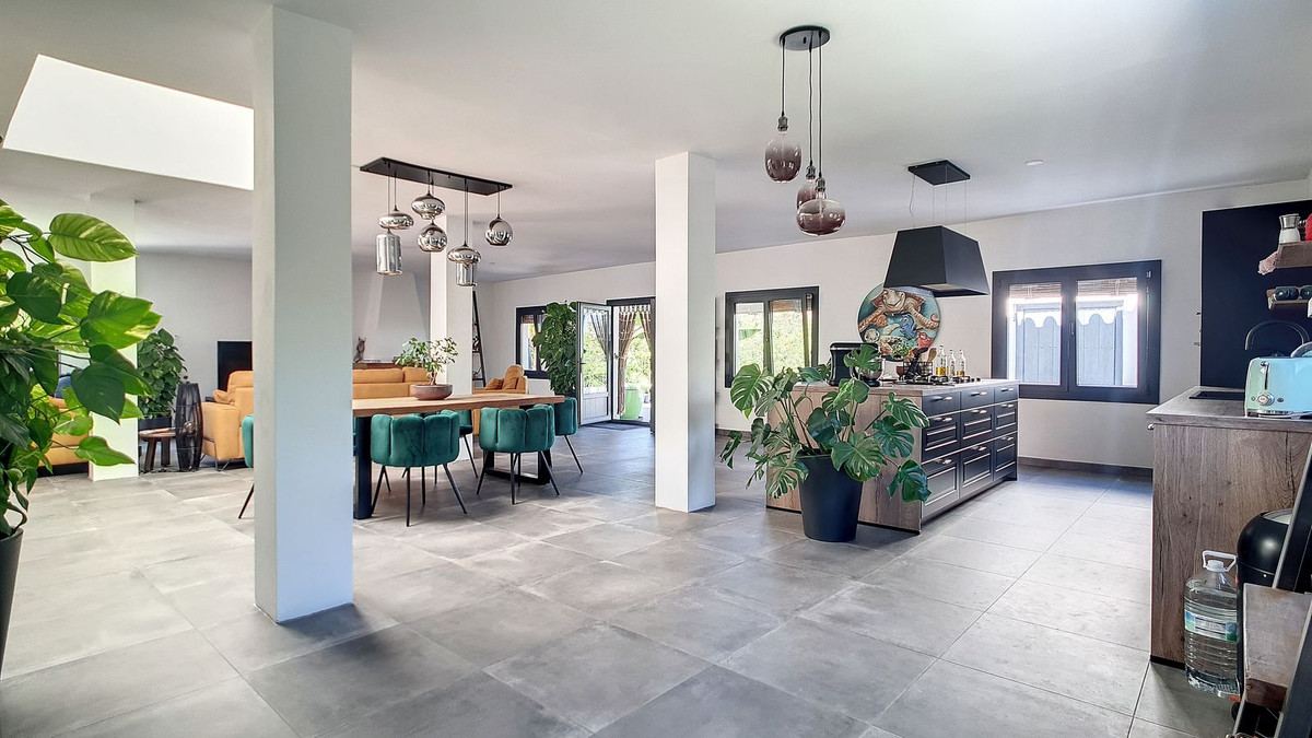 Property main view 14