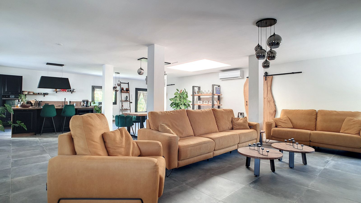 Property main view 20