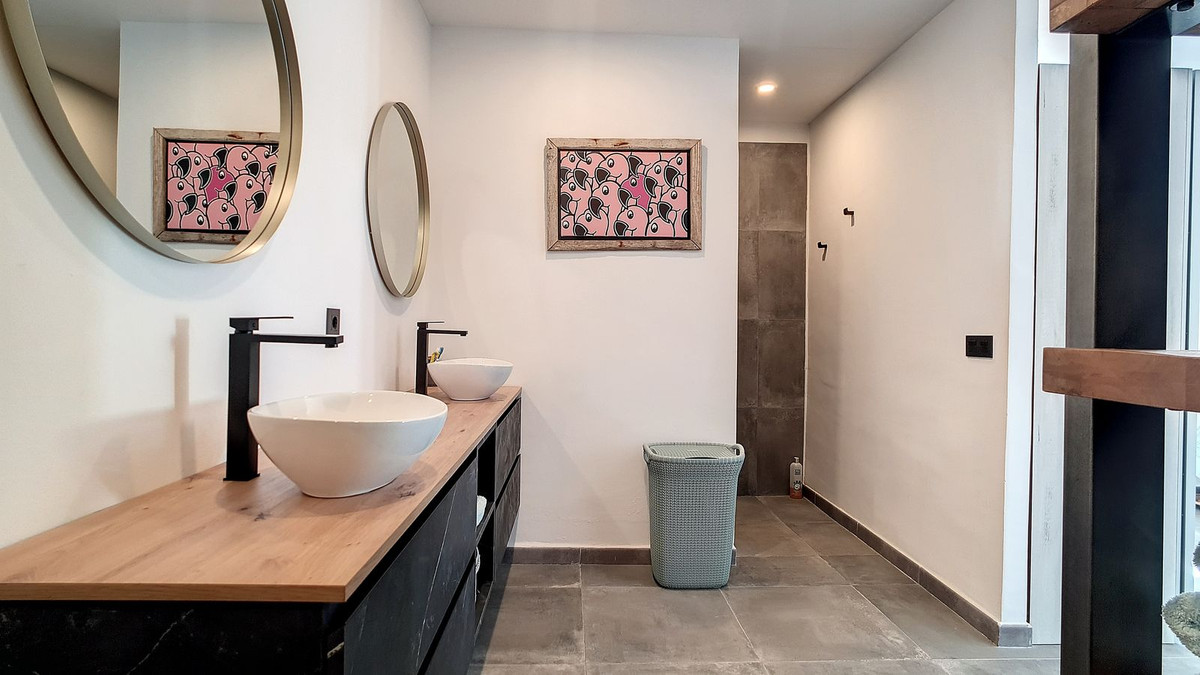 Property main view 30