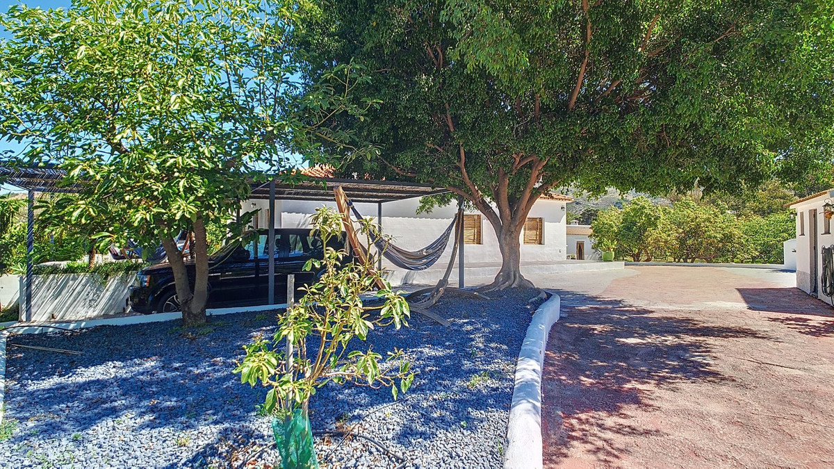 Property main view 50