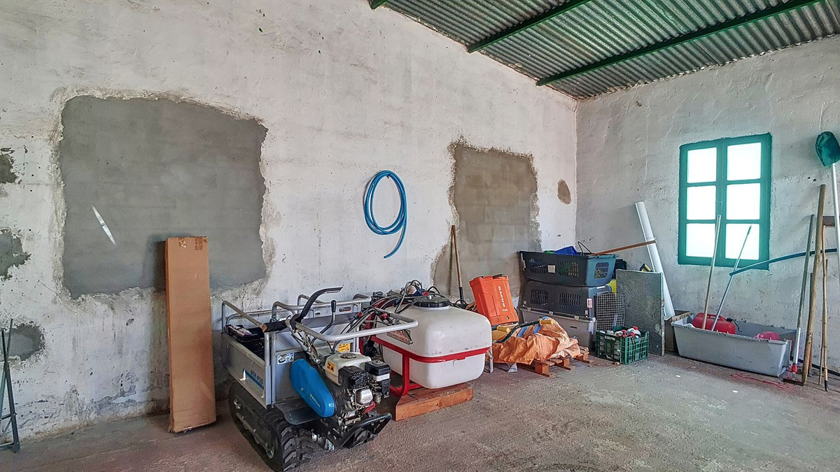 Property main view 60