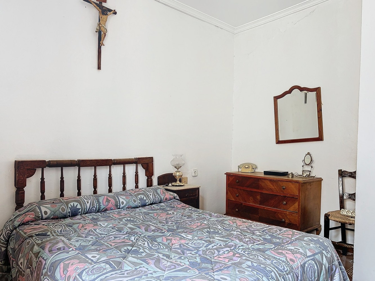 Property main view 30