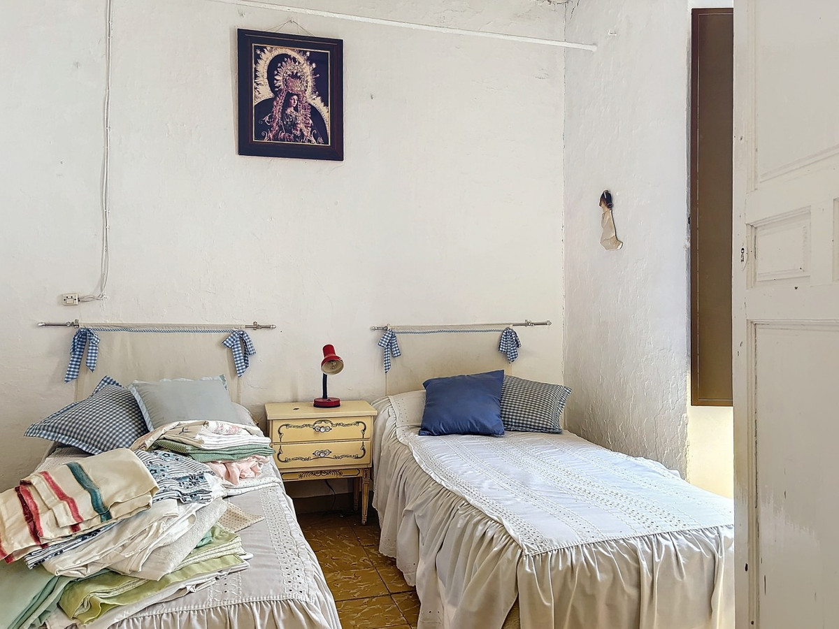 Property main view 42