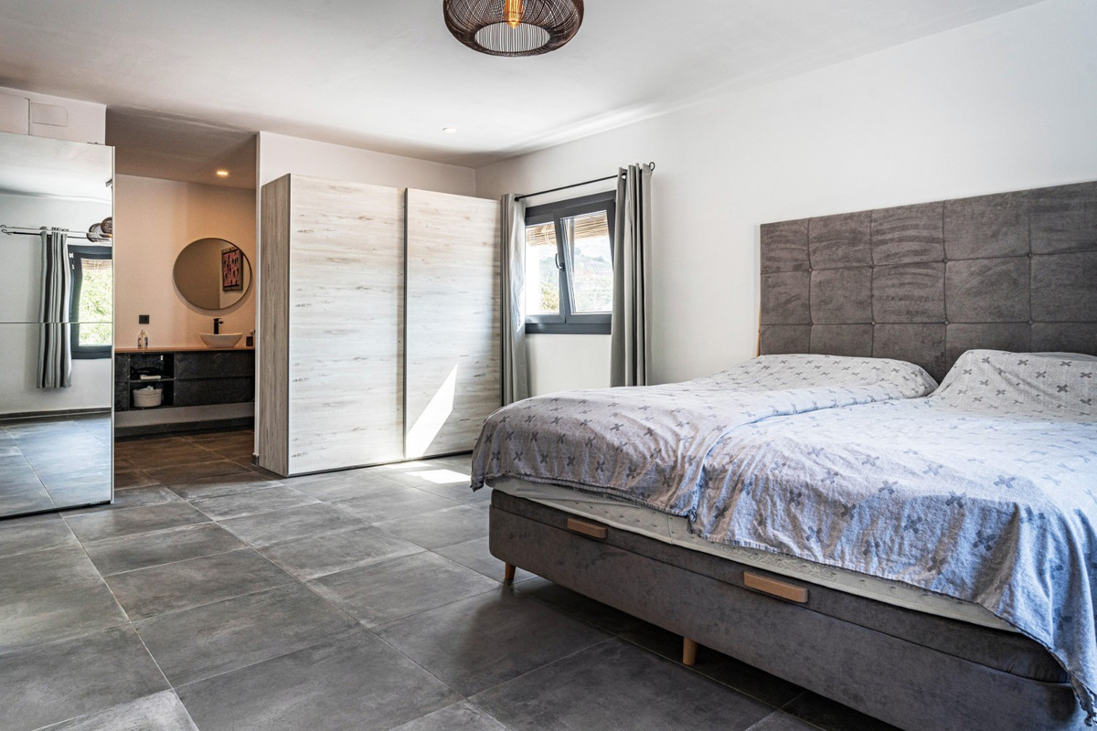 Property main view 19