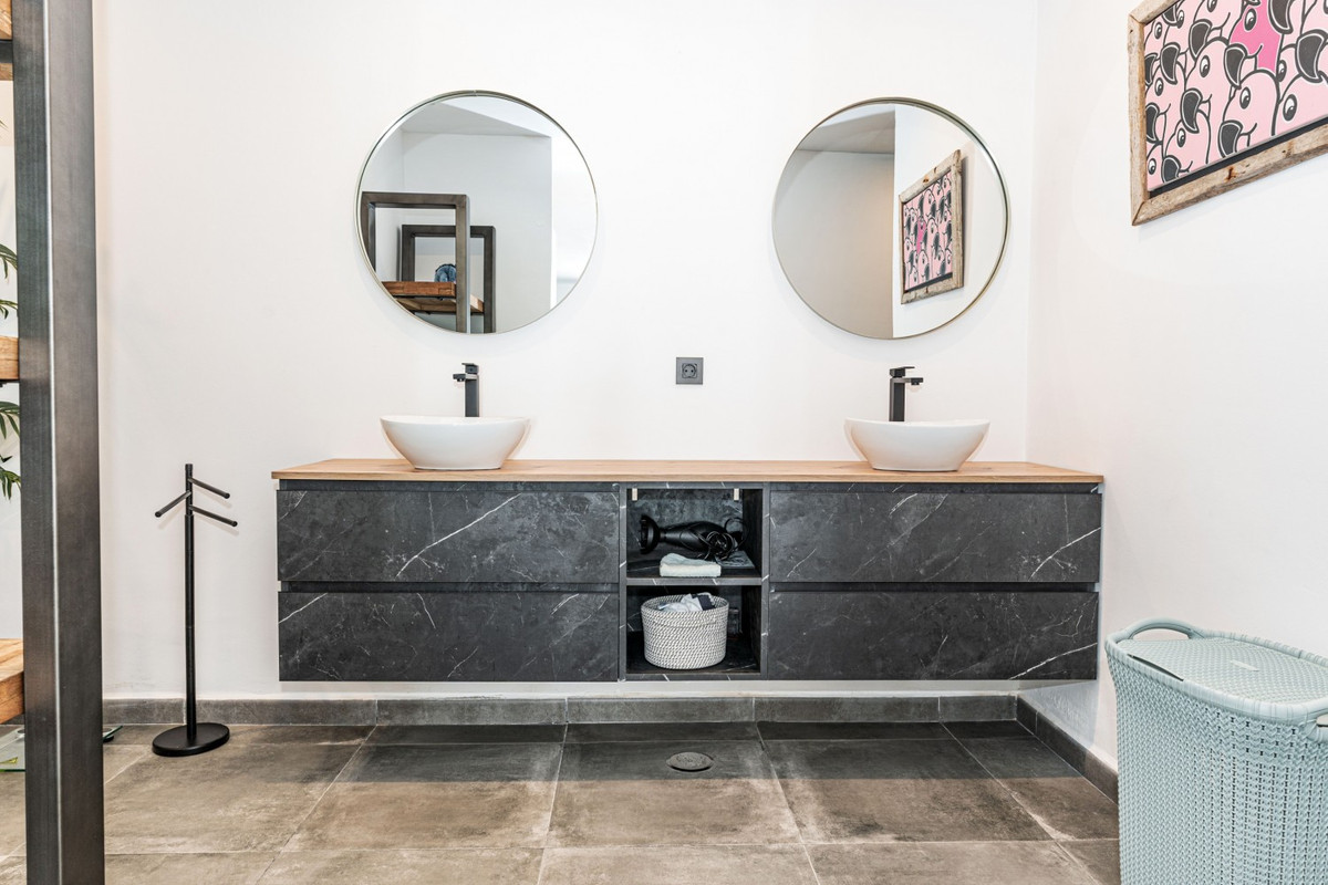 Property main view 20