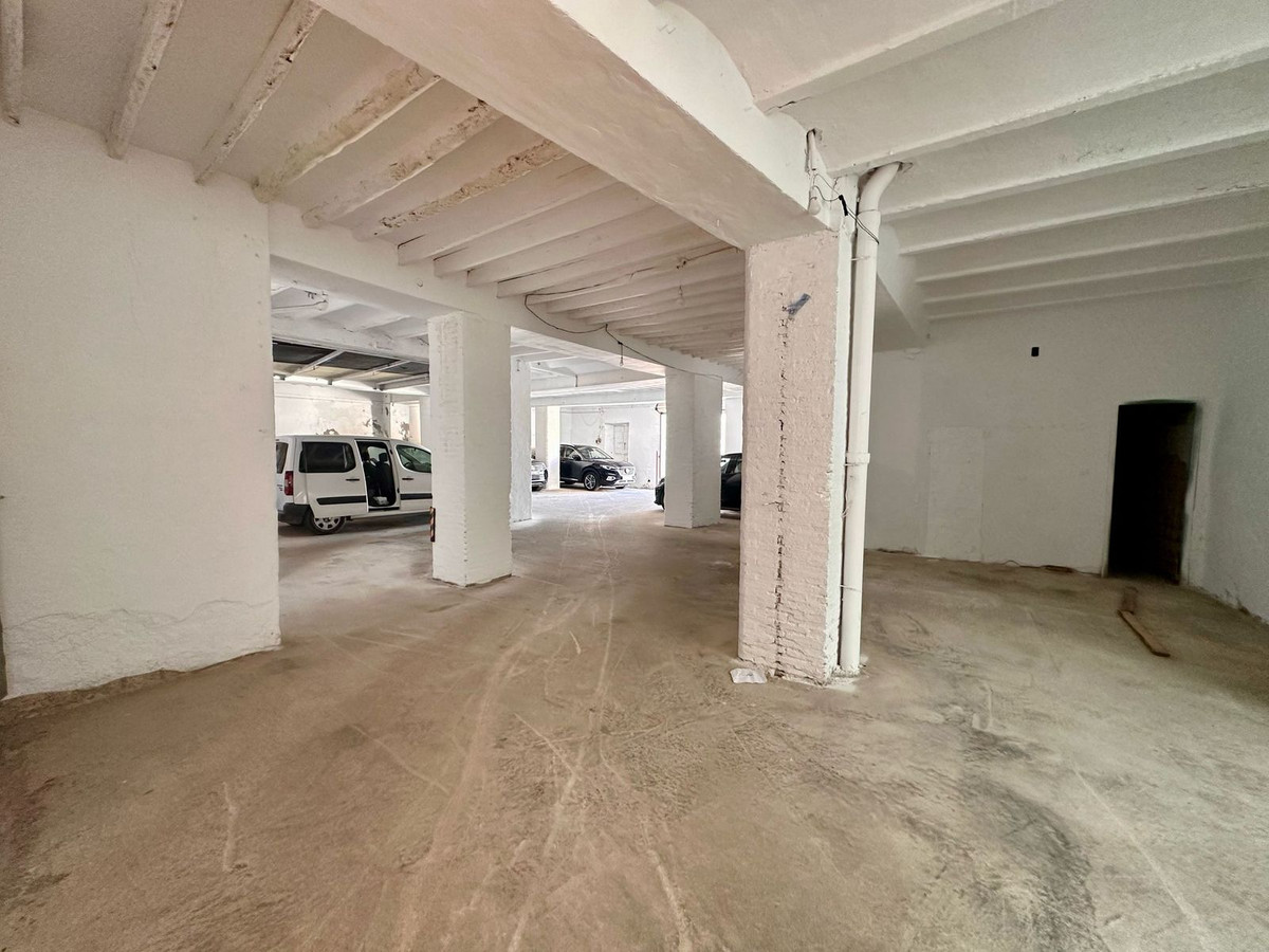 Huis te koop in Vélez-Málaga | 6 slaapkamers H4979662
