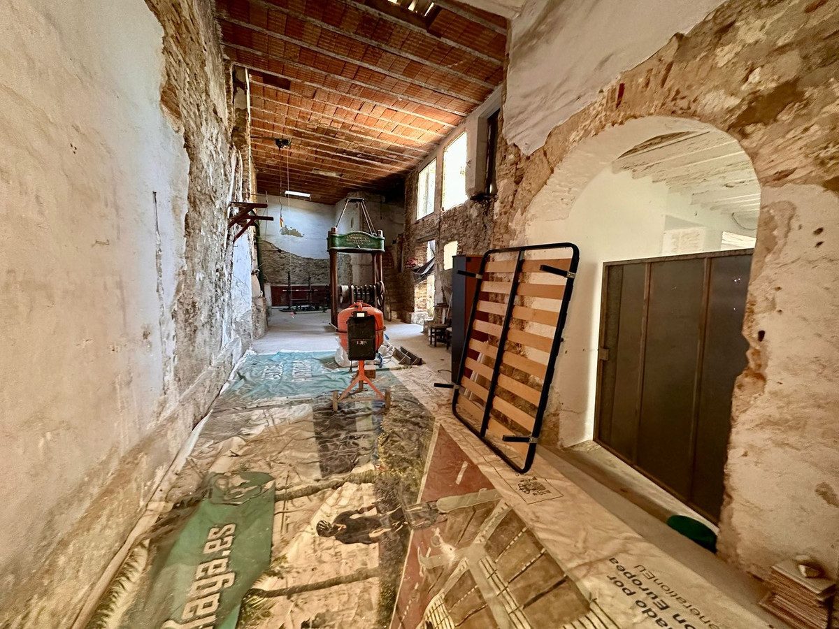 Huis te koop in Vélez-Málaga | 6 slaapkamers H4979662