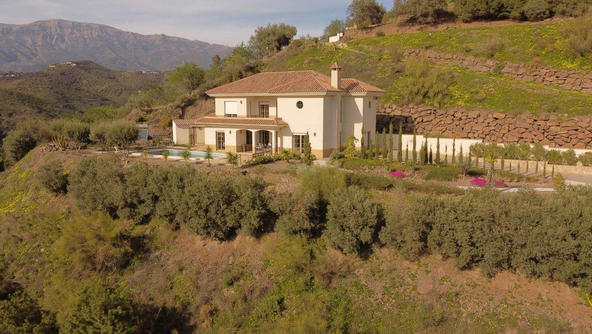 Property main view 50