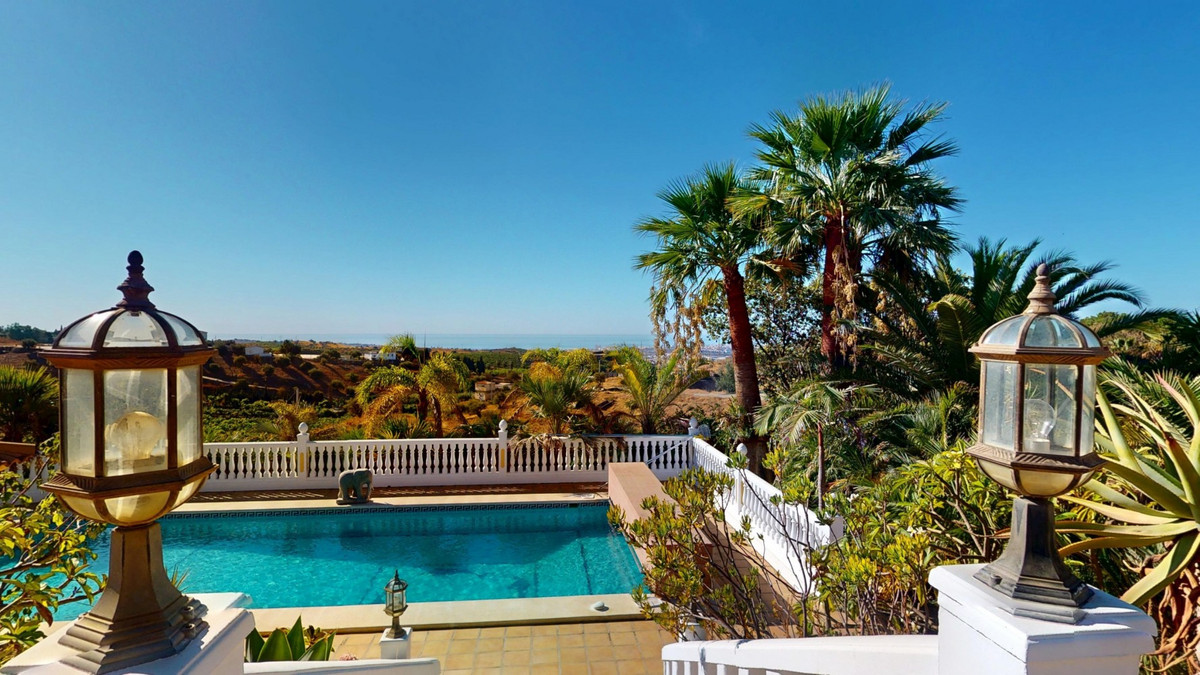 Property main view 44