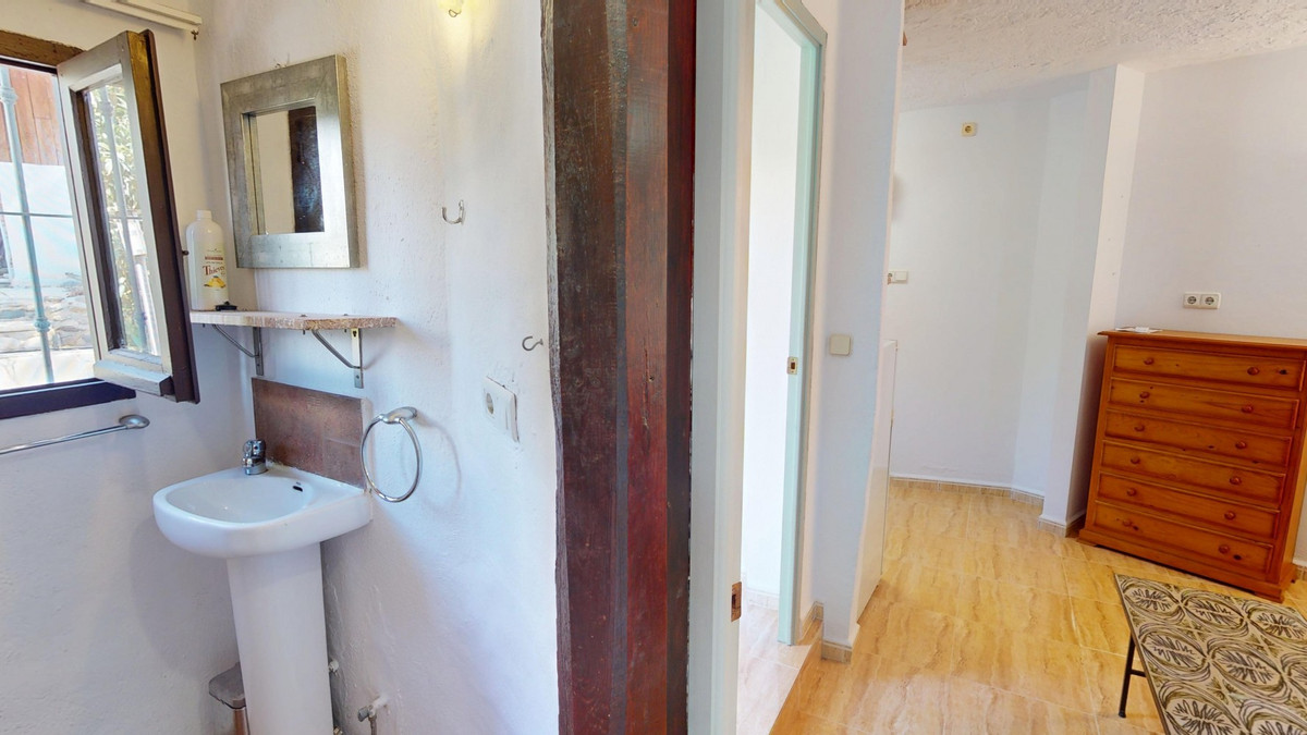 Property main view 33