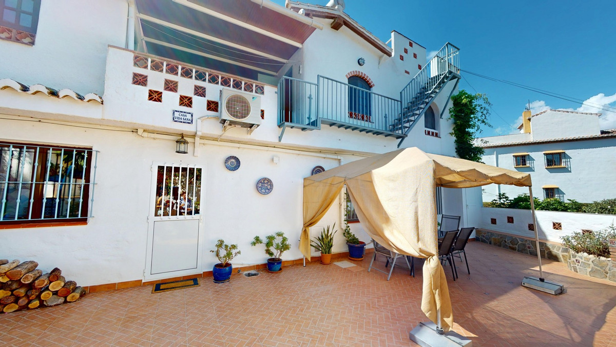 Property main view 40