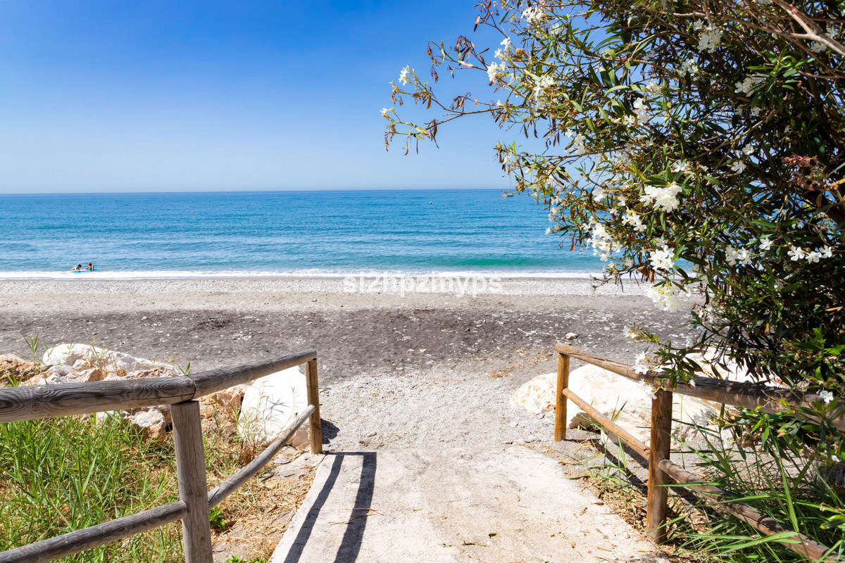 Huis te koop in Vélez-Málaga | 3 slaapkamers H5211334