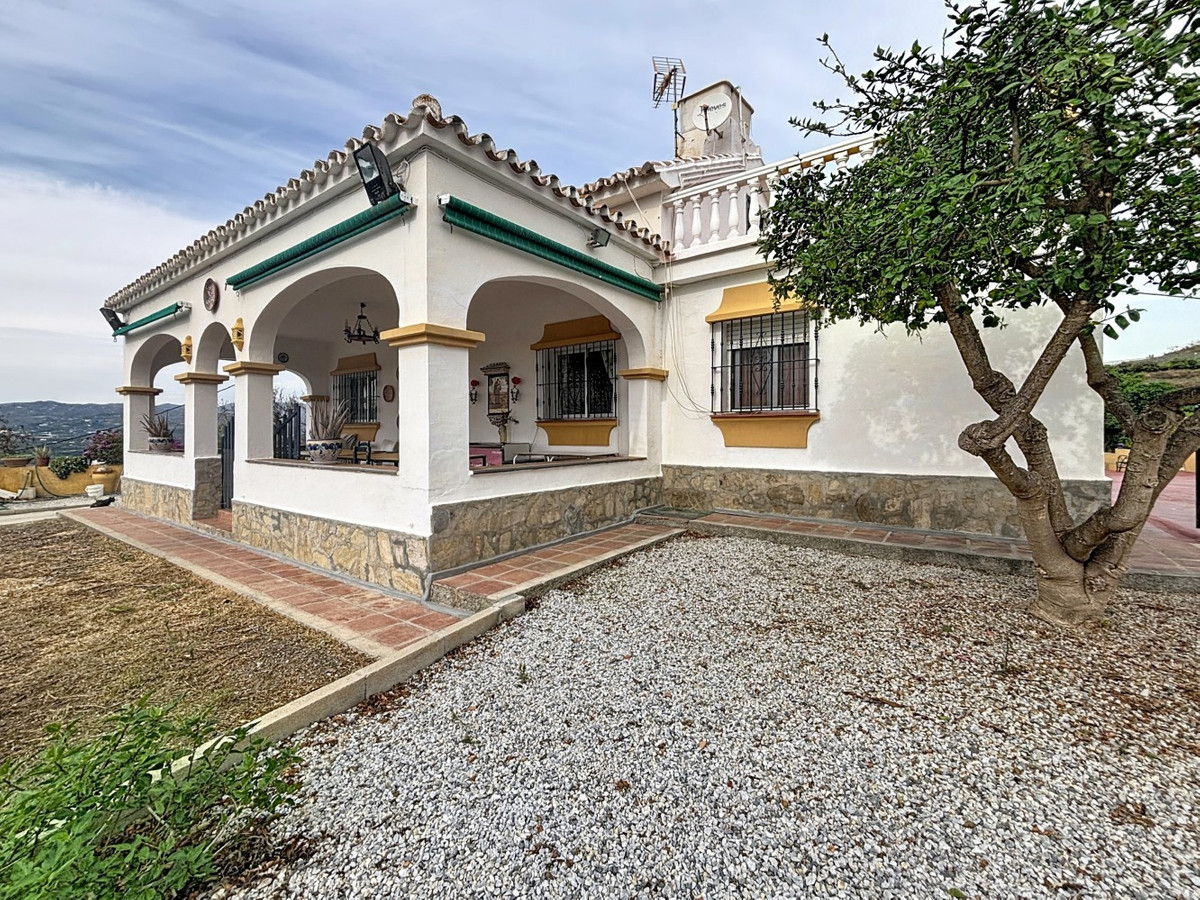 Huis te koop in Vélez-Málaga | 4 slaapkamers H5257960