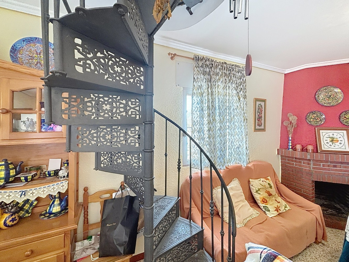 Huis te koop in Vélez-Málaga | 4 slaapkamers H5257960