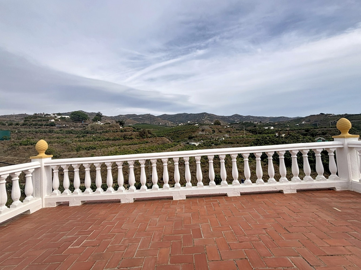 Huis te koop in Vélez-Málaga | 4 slaapkamers H5257960