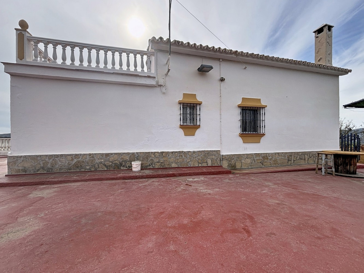 Huis te koop in Vélez-Málaga | 4 slaapkamers H5257960