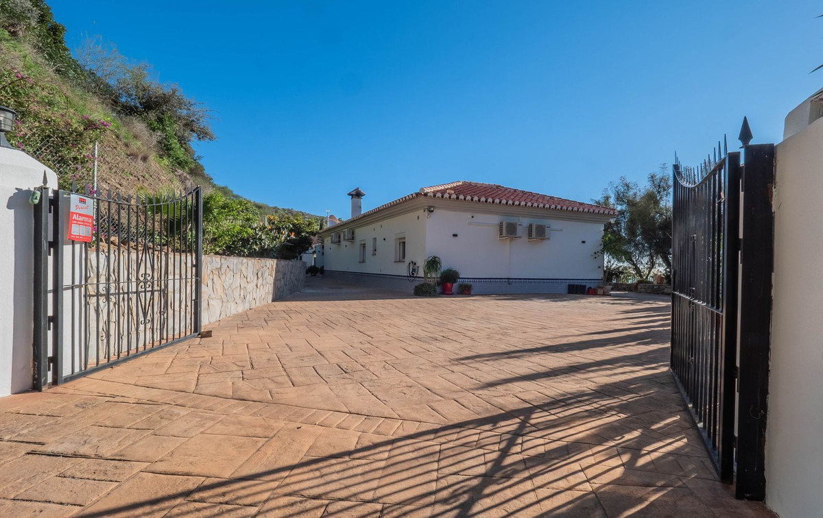 Huis te koop in Vélez-Málaga | 5 slaapkamers H5315218