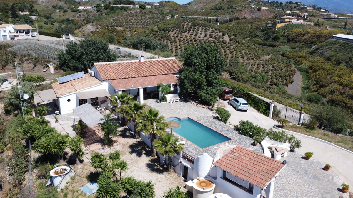 Huis te koop in Vélez-Málaga | 4 slaapkamers H5364208